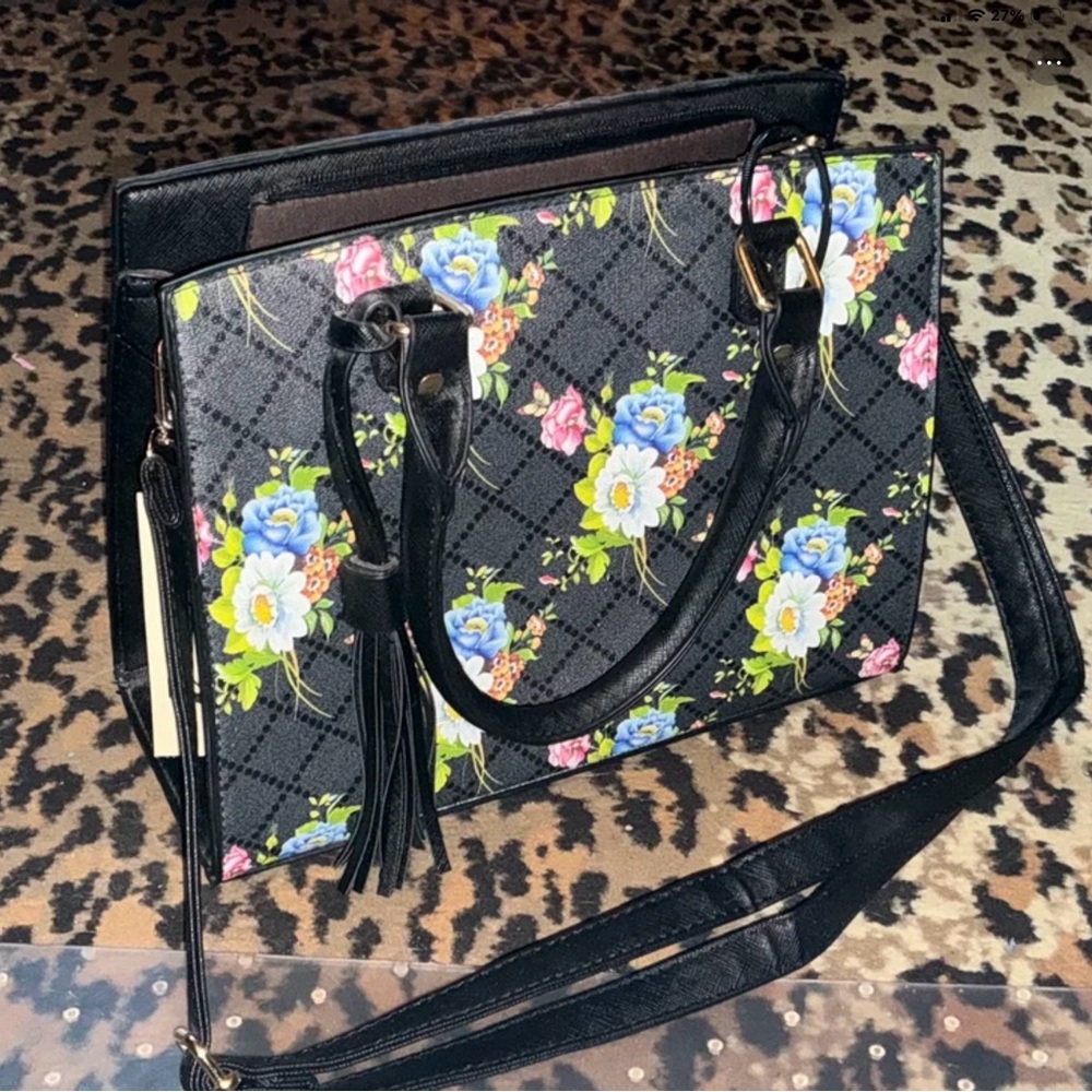 Flower Power Purse